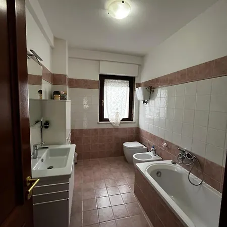 La Finestra Su Assisi *